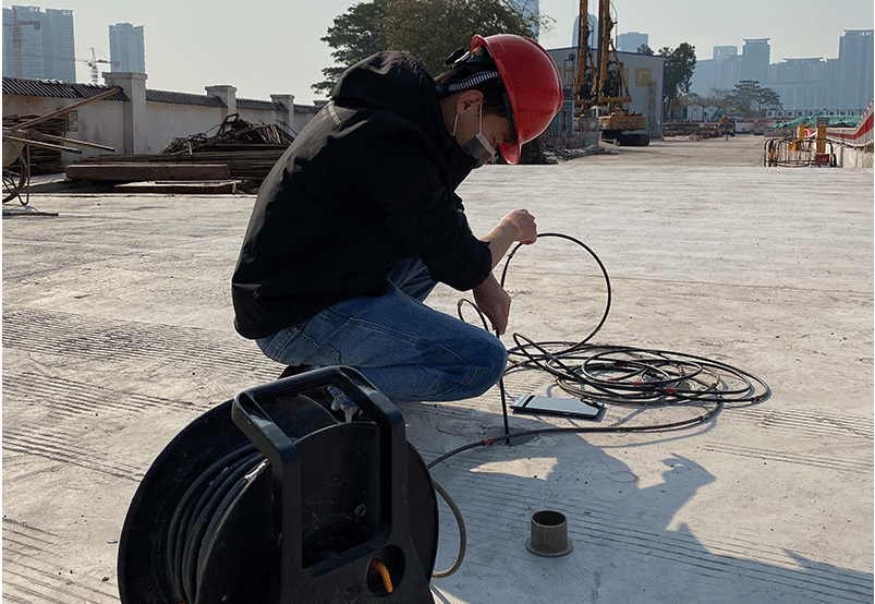 智能數(shù)顯測(cè)斜儀實(shí)時(shí)監(jiān)測(cè)的技術(shù)特點(diǎn)